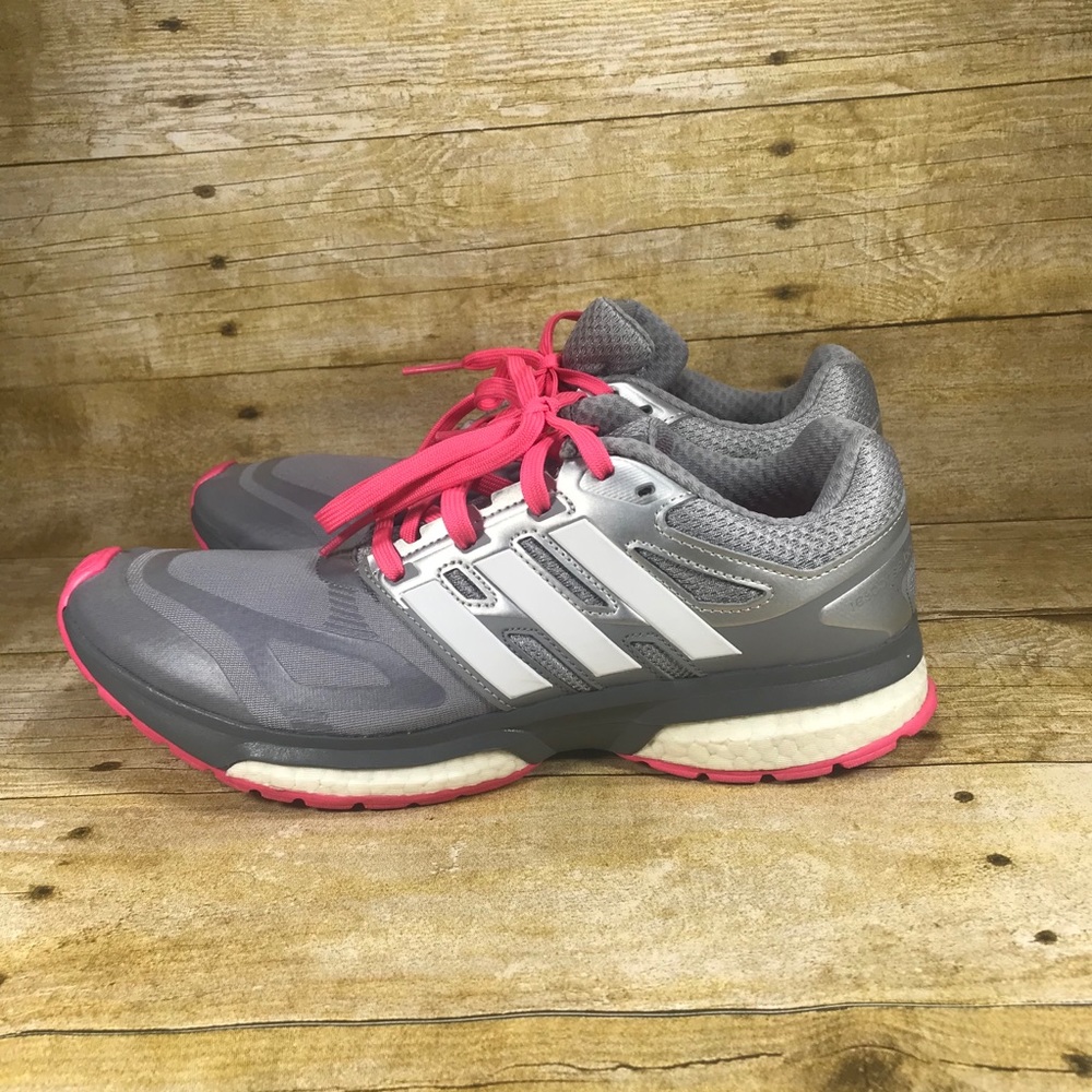 Adidas tech fit boost Women’s Sz 9 shoes